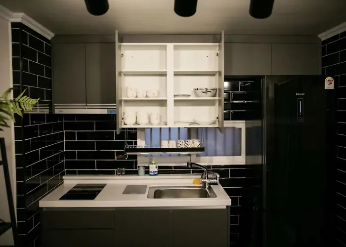 Urban Lux House *