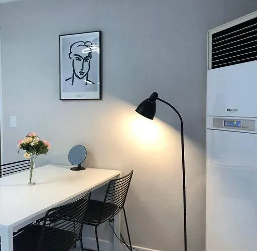 Urban Lux House *